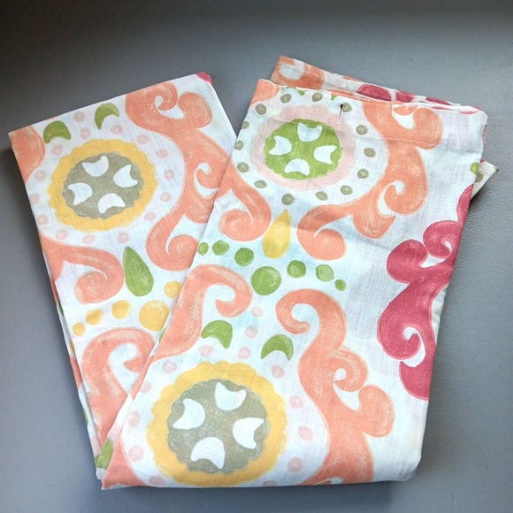 Threshold Shower Curtain Fabric‎ Bright Boho 100% Cotton Watercolor Coastal VTG - Picture 1 of 6